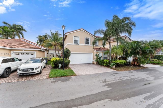 1120 W Lake St 0, Hollywood, FL 33020