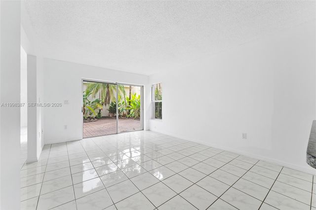 1120 W Lake St 0, Hollywood, FL 33020