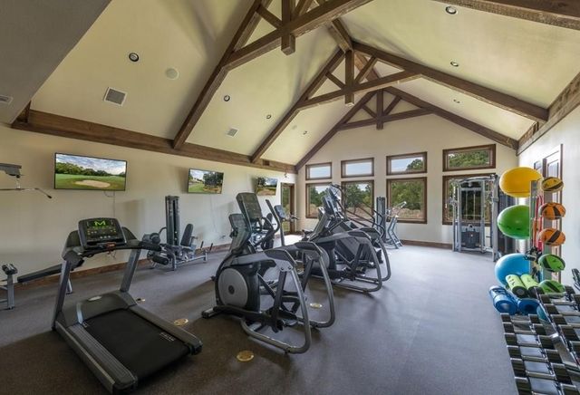 272 Roaring Fork Circle, Gordonville, TX 76245