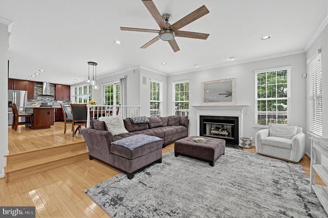 128 RENAISSANCE DR, Cherry Hill, NJ 08003