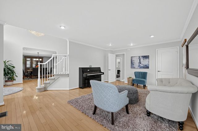 128 RENAISSANCE DR, Cherry Hill, NJ 08003