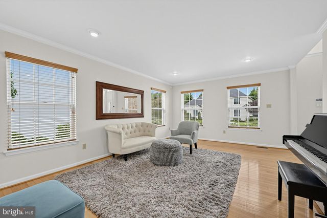 128 RENAISSANCE DR, Cherry Hill, NJ 08003