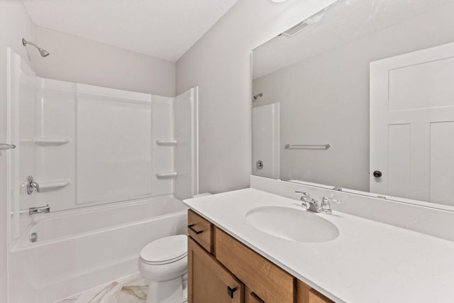 1538 Trellis Lane, West Saint Paul, MN 55118