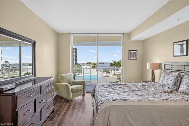 3000 Oasis Grand BLVD 505, Fort Myers, FL 33916