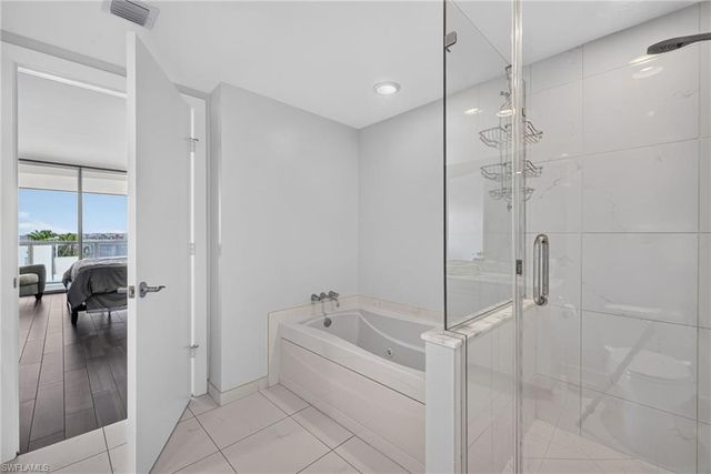 3000 Oasis Grand BLVD 505, Fort Myers, FL 33916