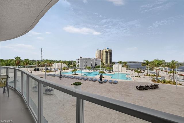 3000 Oasis Grand BLVD 505, Fort Myers, FL 33916