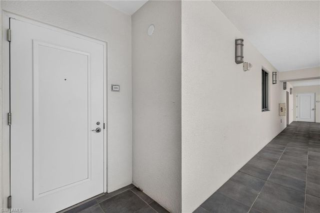 3000 Oasis Grand BLVD 505, Fort Myers, FL 33916