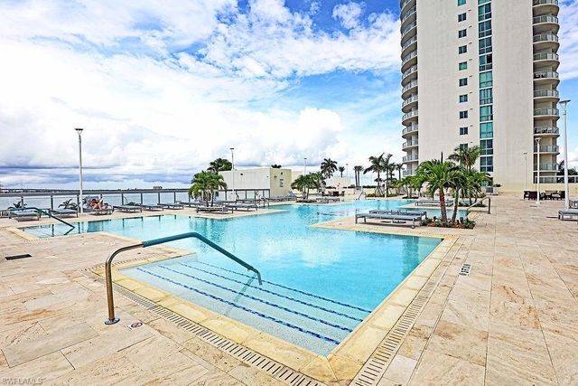 3000 Oasis Grand BLVD 505, Fort Myers, FL 33916