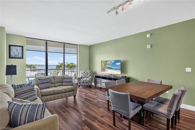 3000 Oasis Grand BLVD 505, Fort Myers, FL 33916
