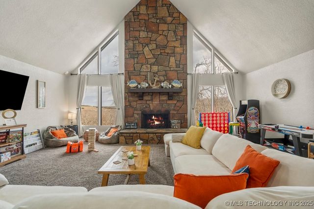 201 Oak Trail Road, Cleveland, OK 74020