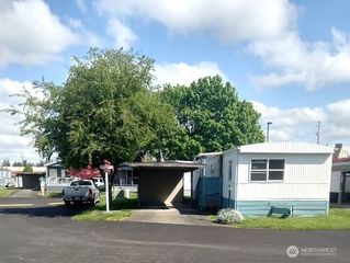 907 205th Street E #25, Spanaway, WA 98387
