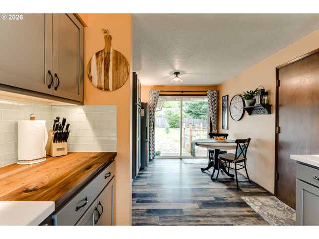 3980 MILL St, Eugene, OR 97405