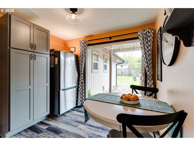 3980 MILL St, Eugene, OR 97405