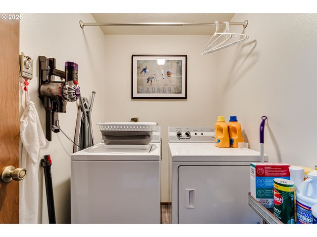 3980 MILL St, Eugene, OR 97405