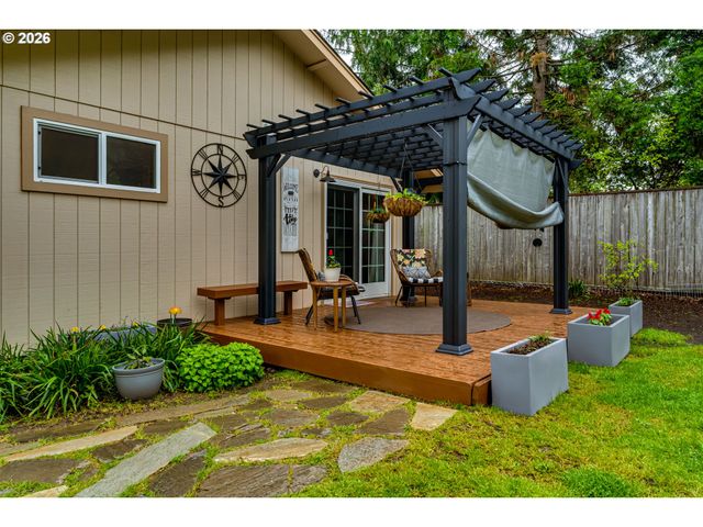 3980 MILL St, Eugene, OR 97405