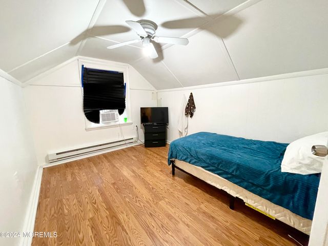 254 Lawrence Avenue, Oakhurst, NJ 07755