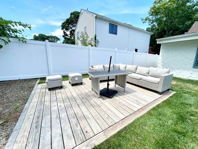 254 Lawrence Avenue, Oakhurst, NJ 07755