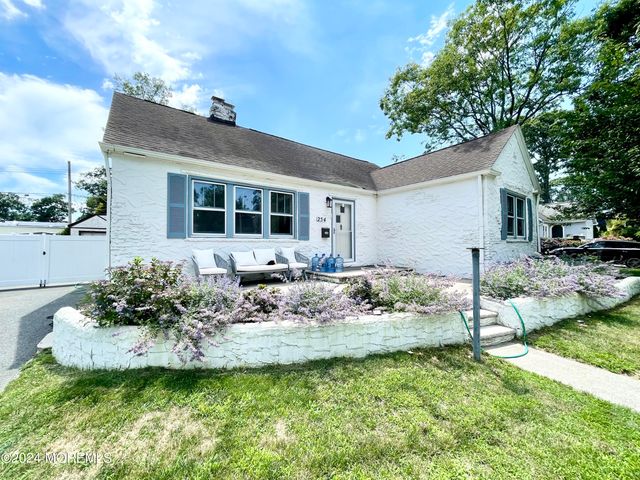 254 Lawrence Avenue, Oakhurst, NJ 07755