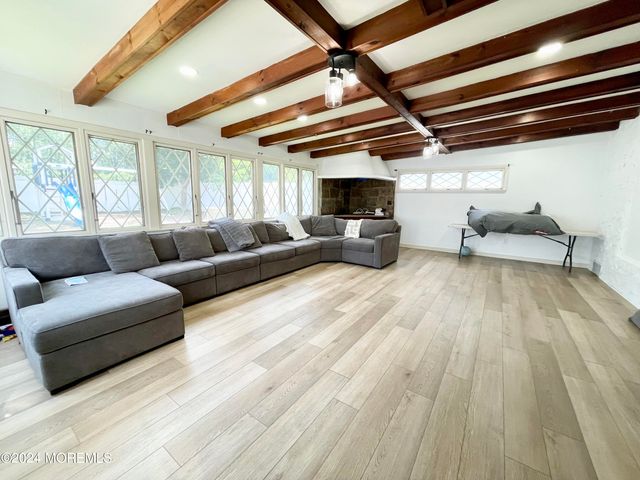 254 Lawrence Avenue, Oakhurst, NJ 07755