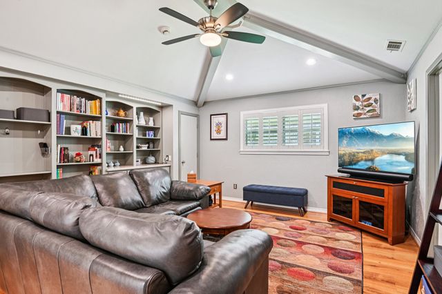 6436 Embers Road, Dallas, TX 75248