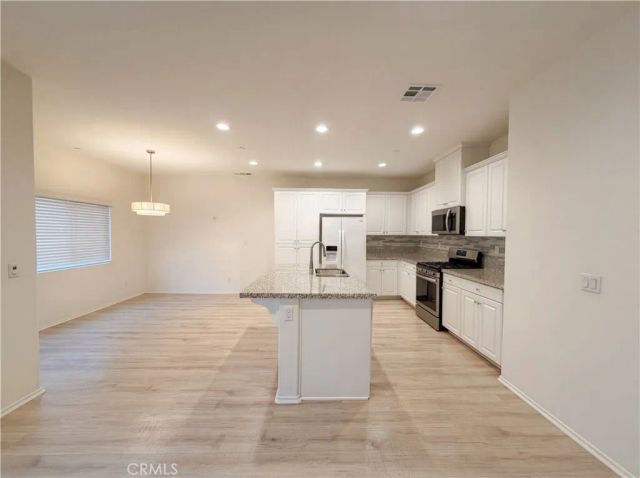 24266 Hazelnut Avenue, Murrieta, CA 92562