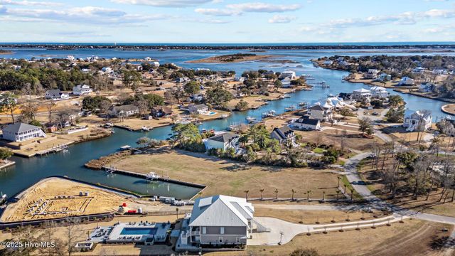113 Cape Point Boulevard, Cape Carteret, NC 28584
