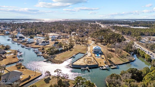113 Cape Point Boulevard, Cape Carteret, NC 28584