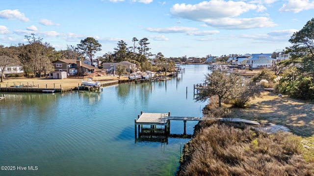 113 Cape Point Boulevard, Cape Carteret, NC 28584