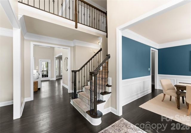 6612 Saunton Court, Charlotte, NC 28277