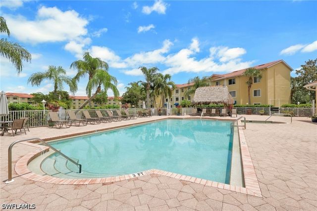 8304 Key Royal CIR 1723, Naples, FL 34119