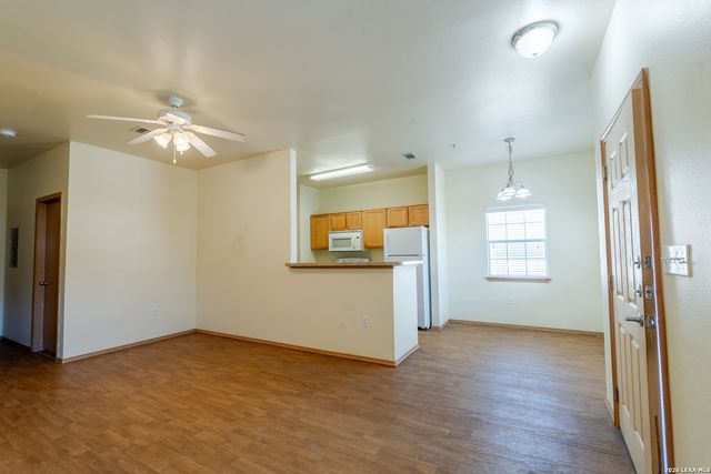 1000 Diamond Dr (Unit 3201-3204), Boerne, TX 78006