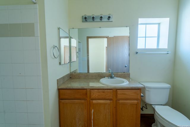 1000 Diamond Dr (Unit 3201-3204), Boerne, TX 78006