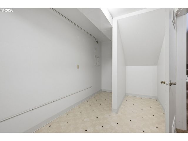 4459 THUNDER VISTA Ln, Lake Oswego, OR 97035