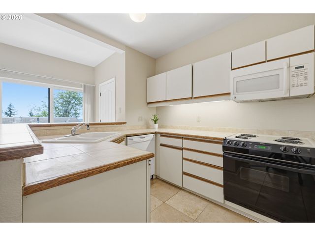 4459 THUNDER VISTA Ln, Lake Oswego, OR 97035