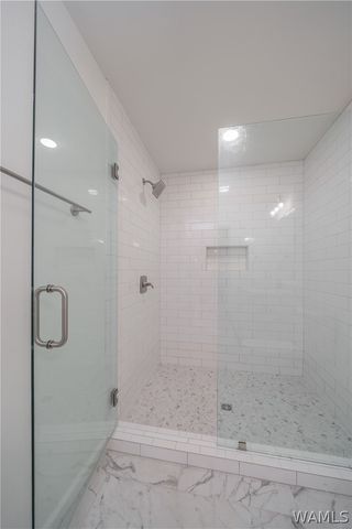 1738 Hollow, Tuscaloosa, AL 35406