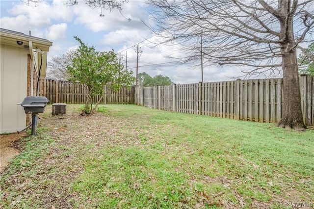 1738 Hollow, Tuscaloosa, AL 35406