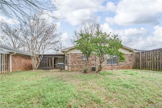 1738 Hollow, Tuscaloosa, AL 35406