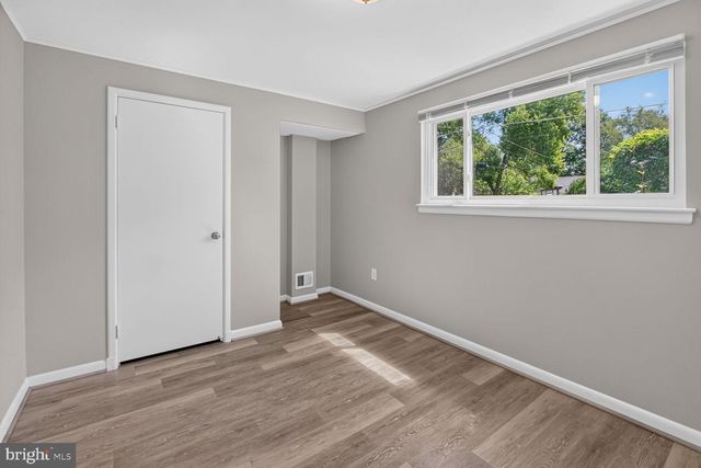 6413 TONE DR, Bethesda, MD 20817