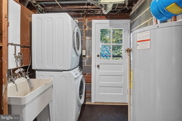 6413 TONE DR, Bethesda, MD 20817