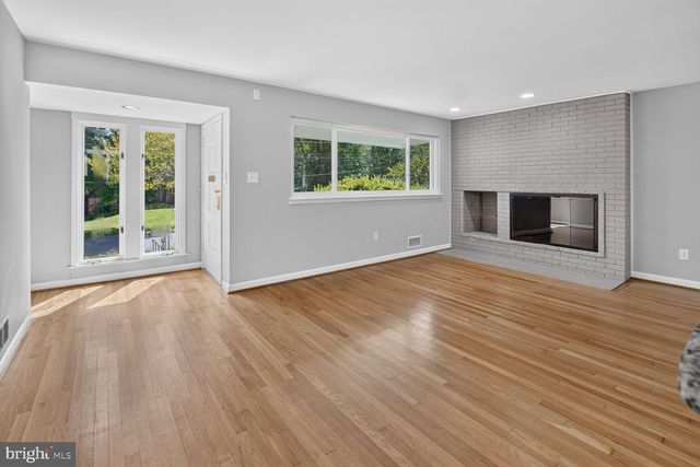 6413 TONE DR, Bethesda, MD 20817