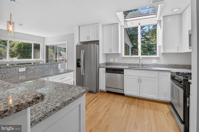 6413 TONE DR, Bethesda, MD 20817