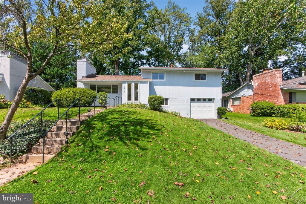 6413 TONE DR, Bethesda, MD 20817