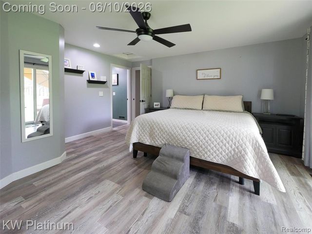 5324 Ravenswood Road, Kimball, MI 48074