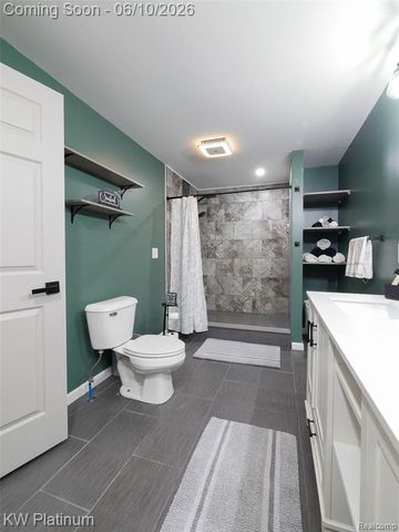5324 Ravenswood Road, Kimball, MI 48074