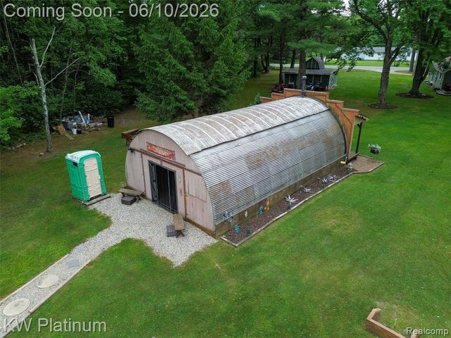 5324 Ravenswood Road, Kimball, MI 48074