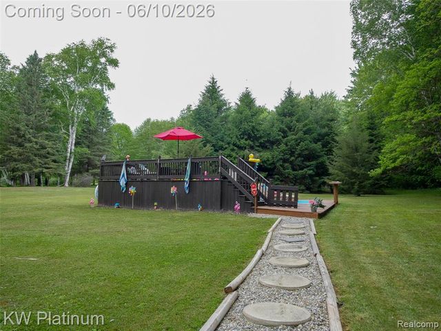 5324 Ravenswood Road, Kimball, MI 48074