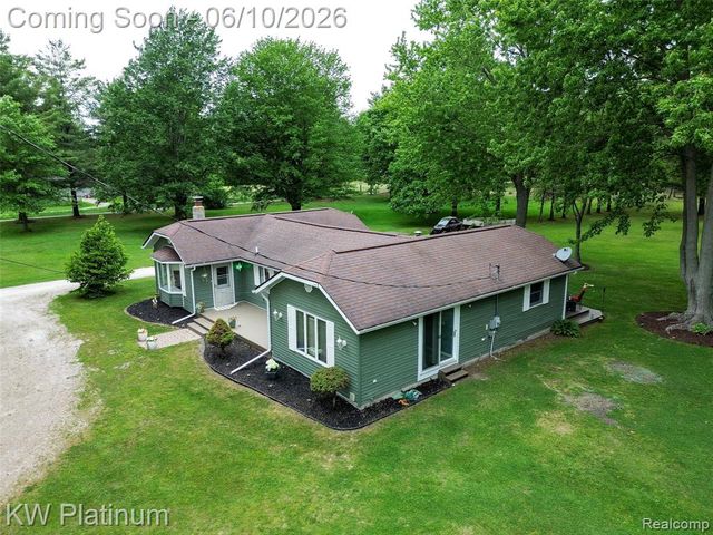 5324 Ravenswood Road, Kimball, MI 48074