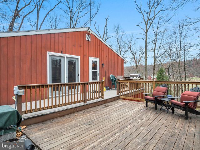 20 INDIAN LN, Felton, PA 17322