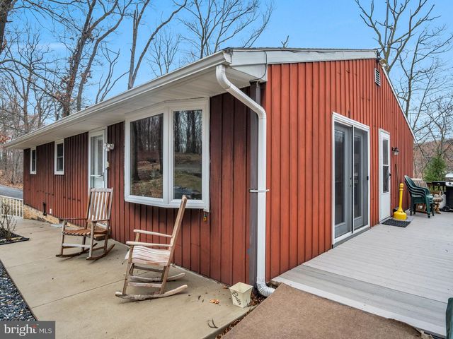 20 INDIAN LN, Felton, PA 17322