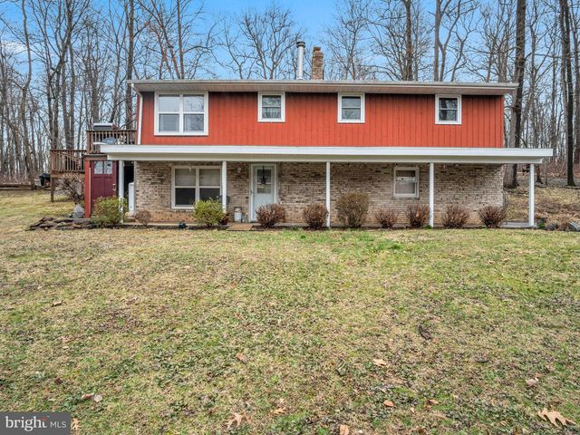 20 INDIAN LN, Felton, PA 17322